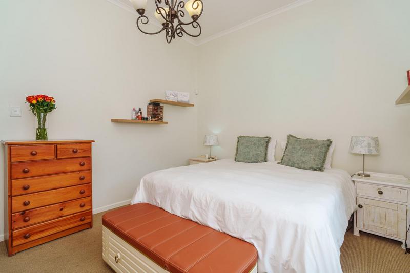 3 Bedroom Property for Sale in Harfield Village Western Cape